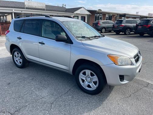 2009 Toyota RAV4 Base