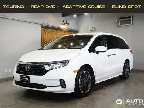 Platinum White Pearl 2023 Honda Odyssey Touring