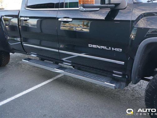 Onyx Black 2019 GMC Sierra 3500 Denali