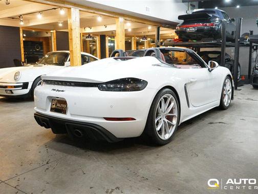 2020 Porsche 718 Spyder Base