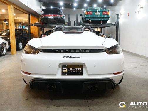 2020 Porsche 718 Spyder Base