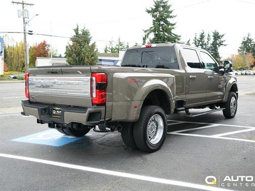 2026 Ford F-450 Platinum