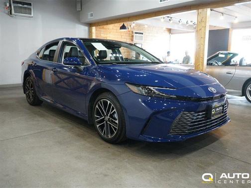 Reservoir Blue 2025 Toyota Camry XLE