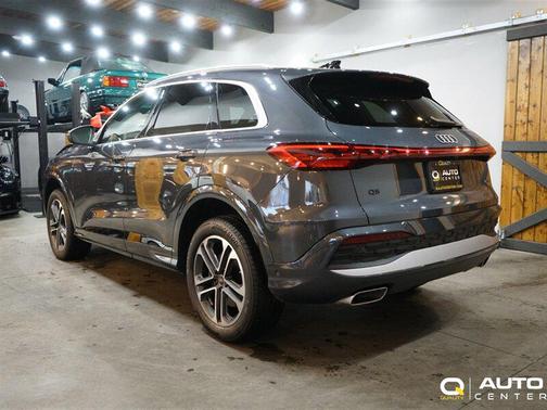 2025 Audi Q5 Premium Plus TFSI quattro S tronic