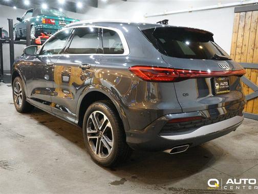 2025 Audi Q5 Premium Plus TFSI quattro S tronic