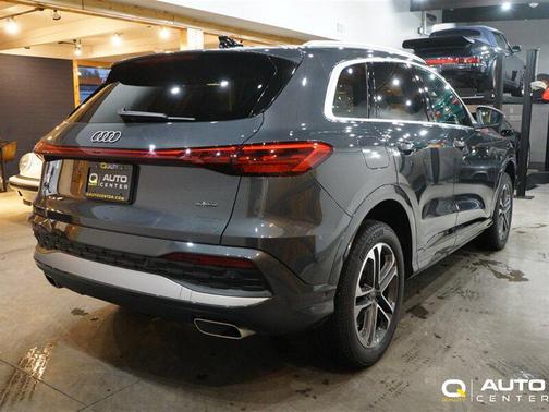 2025 Audi Q5 Premium Plus TFSI quattro S tronic