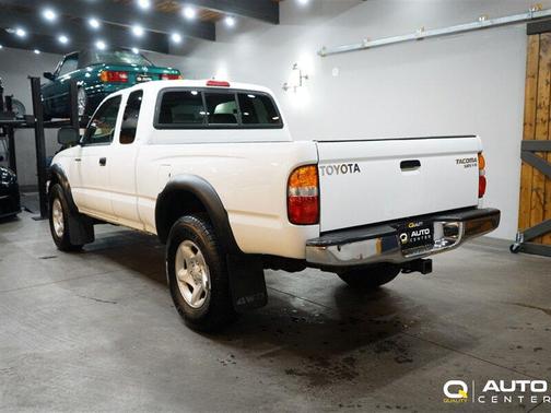2004 Toyota Tacoma Xtracab
