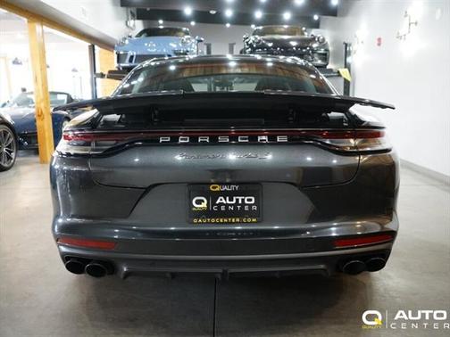 2021 Porsche Panamera Turbo S