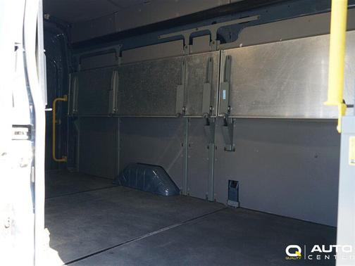 2022 Ford Transit-250 Base