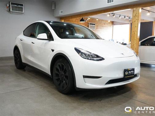 2021 Tesla Model Y Long Range Dual Motor All-Wheel Drive