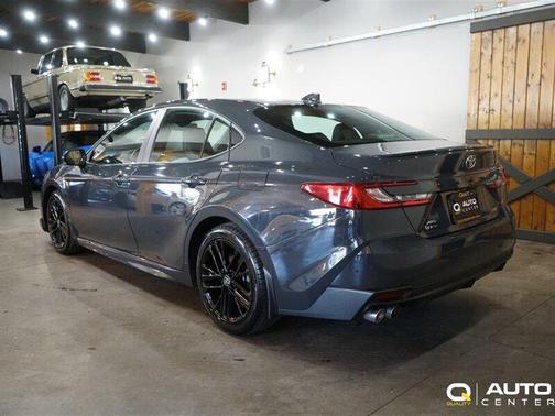 Heavy Metal 2025 Toyota Camry SE