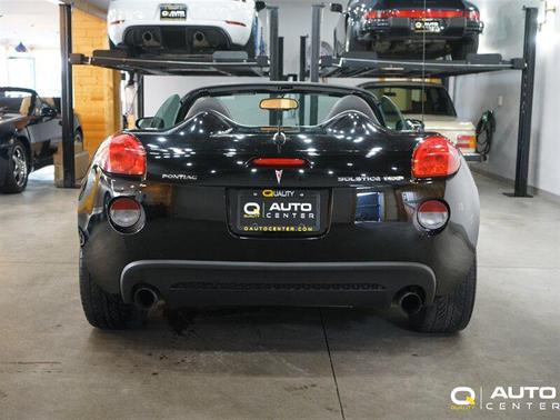 Mysterious 2008 Pontiac Solstice GXP