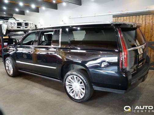 2019 Cadillac Escalade ESV Platinum