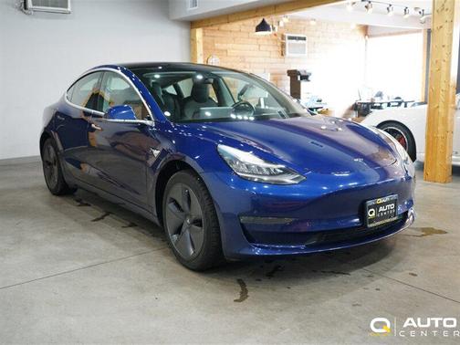 2019 Tesla Model 3 Standard Range Plus