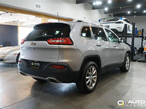 Billet Metallic 2017 Jeep Cherokee Limited