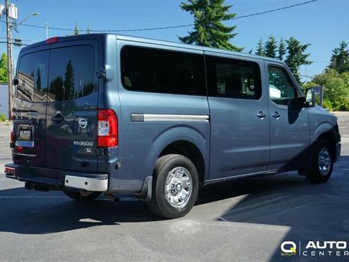 2018 Nissan NV Passenger NV3500 HD SL V8