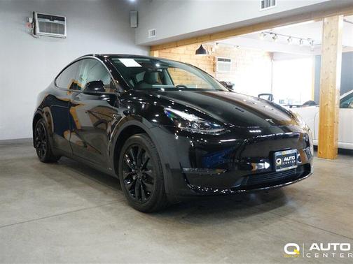 Solid Black 2023 Tesla Model Y Long Range Dual Motor All-Wheel Drive