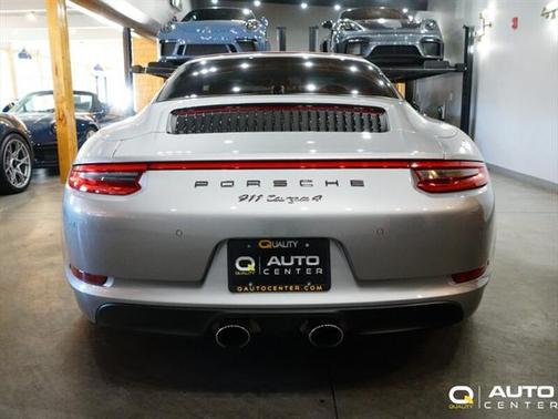 2017 Porsche 911 Targa 4