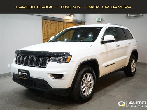 2020 Jeep Grand Cherokee Laredo