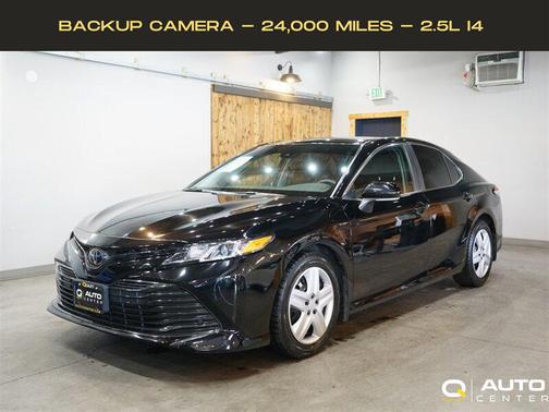 Midnight Black Metallic 2020 Toyota Camry LE
