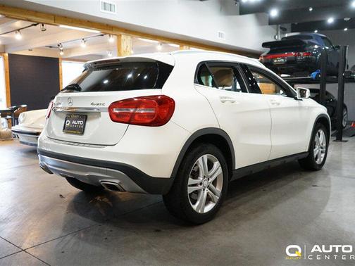 2015 Mercedes-Benz GLA-Class 4MATIC