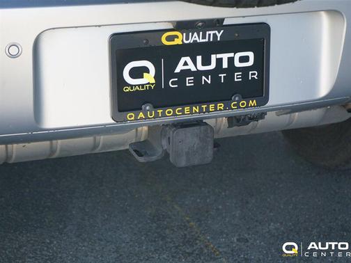 Santorini Black Metallic 2024 Land Rover Defender 110 P300