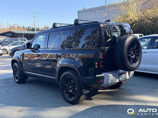 Santorini Black Metallic 2024 Land Rover Defender 110 P300