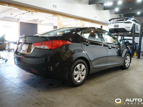 Midnight Black Mica 2013 Hyundai ELANTRA GLS