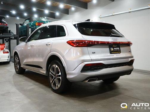 2025 Audi Q5 Premium Plus TFSI quattro S tronic