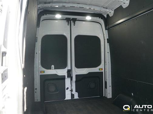 Oxford White 2024 Ford Transit-250 Base