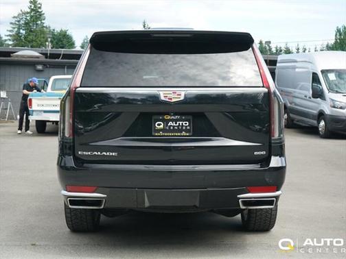 2022 Cadillac Escalade ESV Luxury