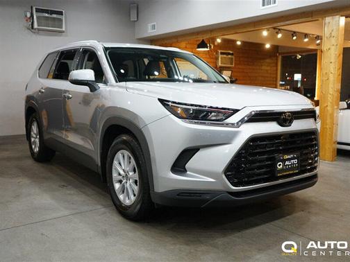 2025 Toyota Grand Highlander Hybrid XLE