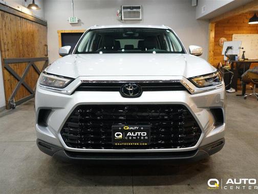 2025 Toyota Grand Highlander Hybrid XLE