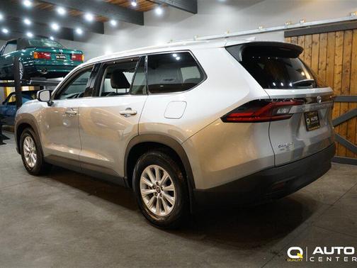 2025 Toyota Grand Highlander Hybrid XLE