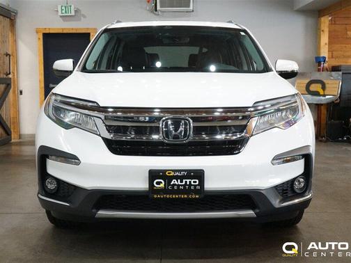 2020 Honda Pilot Touring 8-Passenger