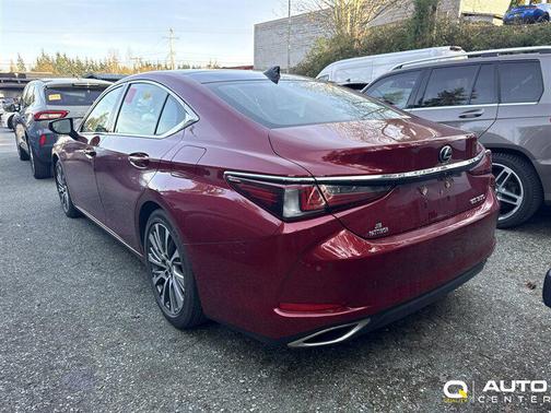 Matador Red Mica 2019 Lexus ES 350 Base