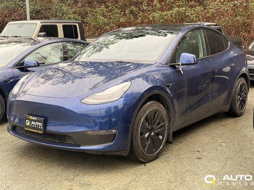 2021 Tesla Model Y Standard Range Rear-Wheel Drive