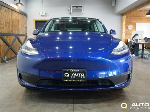 2021 Tesla Model Y Standard Range Rear-Wheel Drive