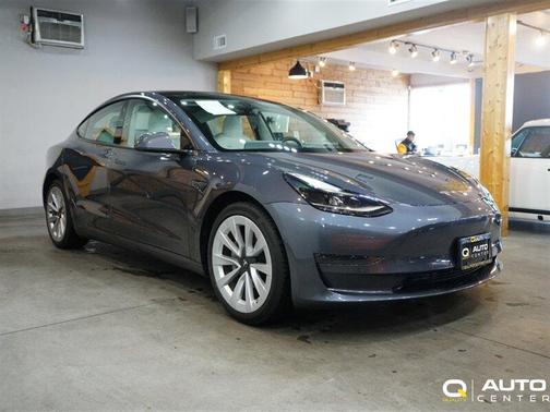 Midnight Silver Metallic 2021 Tesla Model 3 Standard Range Plus
