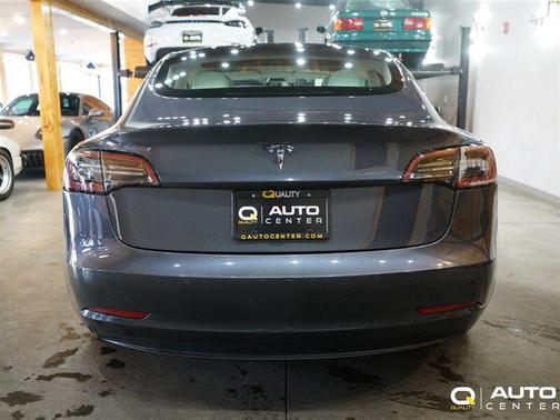 Midnight Silver Metallic 2021 Tesla Model 3 Standard Range Plus