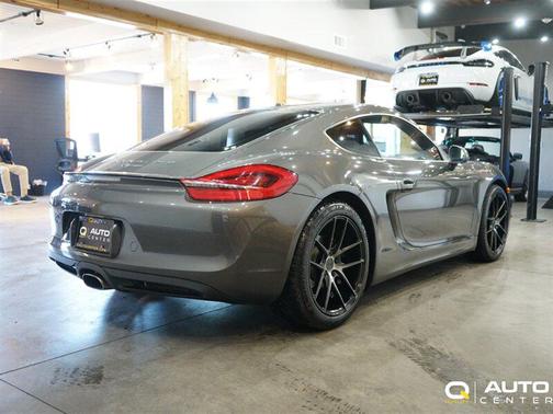 Platinum Silver Metallic 2014 Porsche Cayman Base