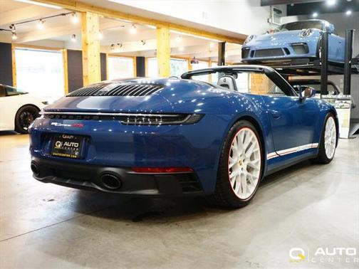 2023 Porsche 911 Carrera GTS