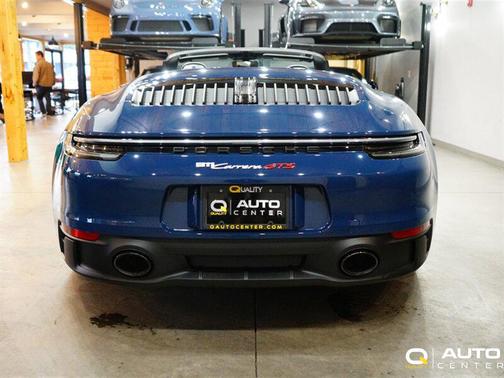 2023 Porsche 911 Carrera GTS