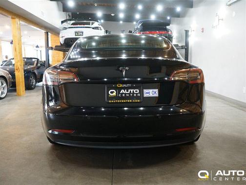 Solid Black 2019 Tesla Model 3 Standard Range Plus