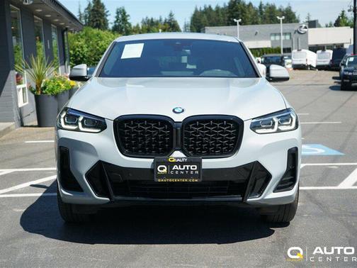 Brooklyn Grey Metallic 2024 BMW X4 xDrive30i