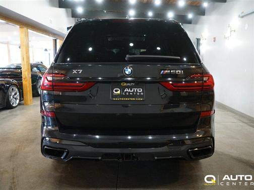 Black 2021 BMW X7 M50i