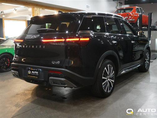 2023 INFINITI QX60 SENSORY