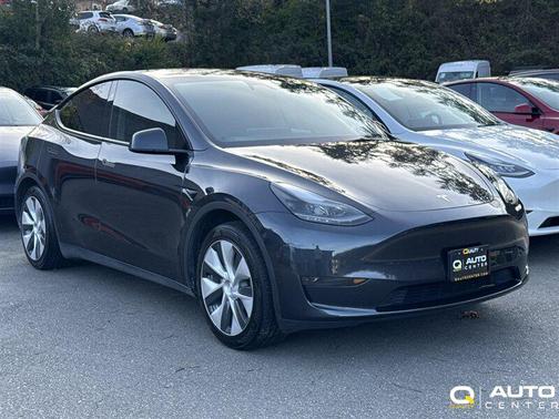 Stealth Grey 2024 Tesla Model Y