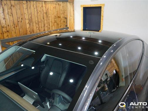 2024 Tesla Model Y Long Range Single Motor Rear-Wheel Drive