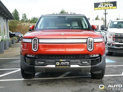 2023 Rivian R1S Launch Edition
